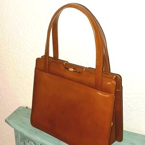 Downtown Manhattan Leather Handbag